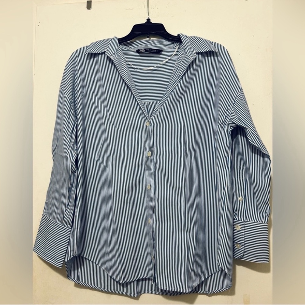 Zara Blue and White Striped Shirt